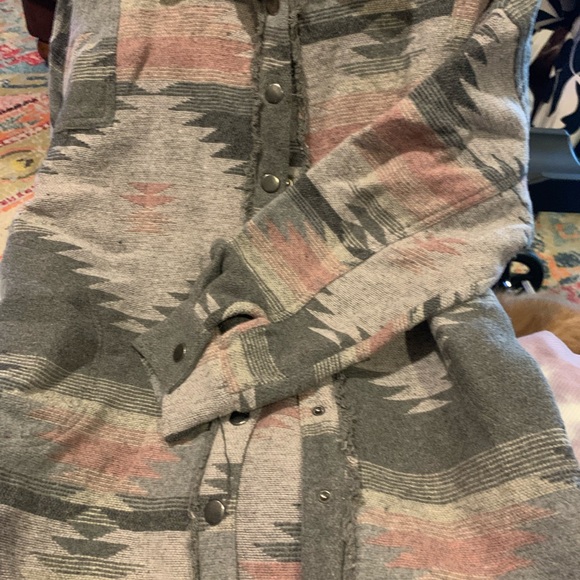 Boutique Western Shacket - Picture 2 of 3